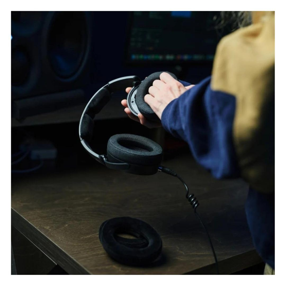 Sennheiser HD 490 PRO Open-Back Studio Over Ear Wired Headphones|Ultra-Wide 3D Soundstage|Neutral Reference Tuning|Interchangeable Ear Pads|Perfect for Mixing,Music Production,Editing&Recording,Black - Image 2