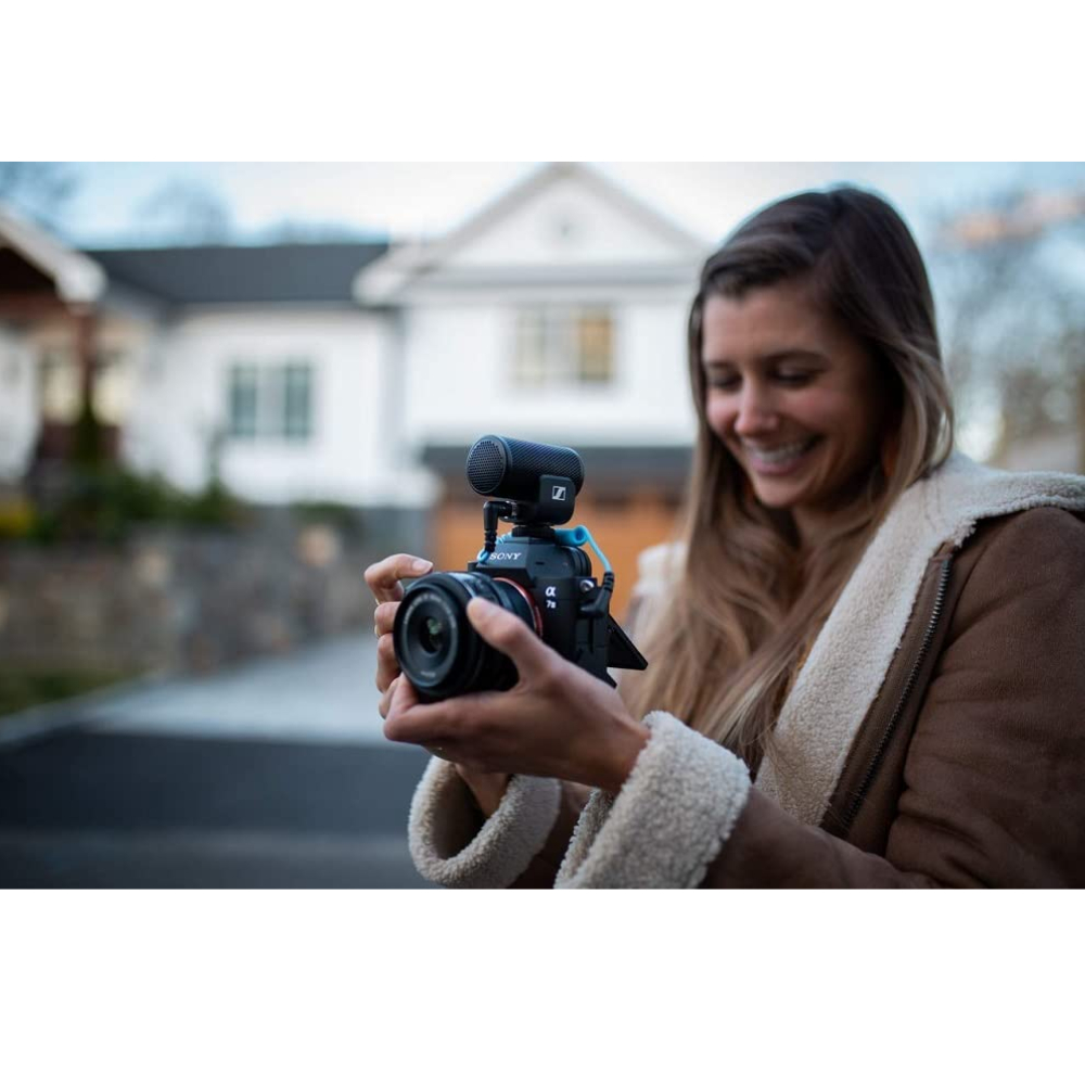 Sennheiser MKE 200 Directional On-Camera Microphone| Compact & Lightweight Design | Integrated Windshield | 3.5 mm Connectivity | Ideal for Mobile Phones, Vlogging, Interviews & Content Creation - Image 7