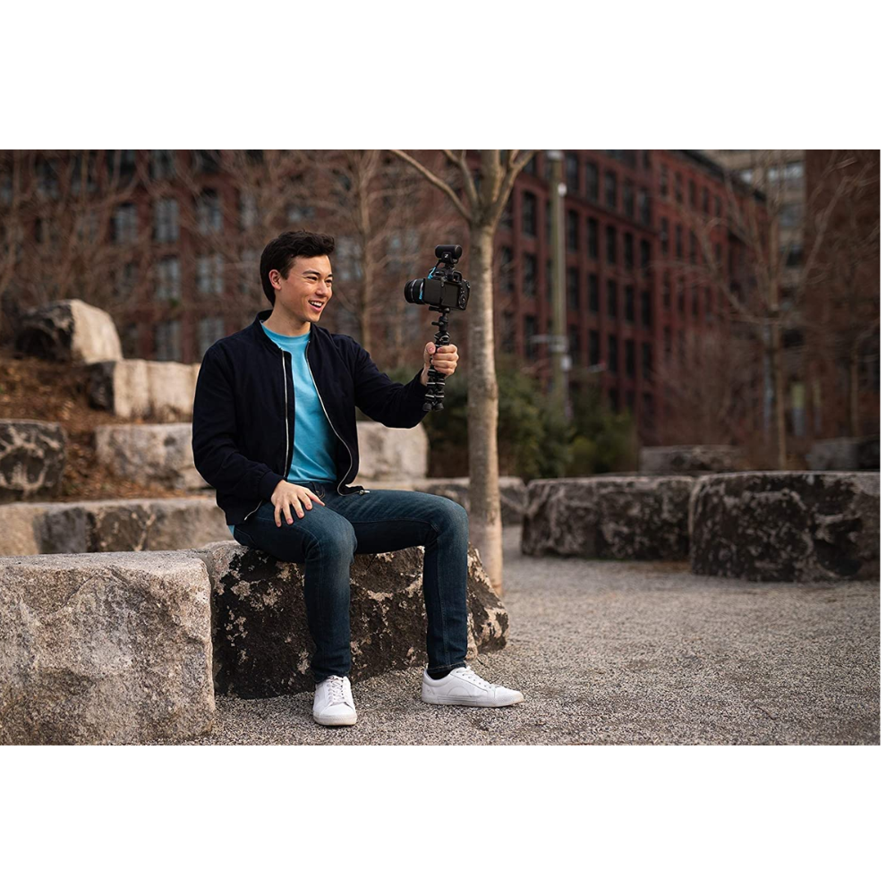 Sennheiser MKE 200 Directional On-Camera Microphone| Compact & Lightweight Design | Integrated Windshield | 3.5 mm Connectivity | Ideal for Mobile Phones, Vlogging, Interviews & Content Creation - Image 8