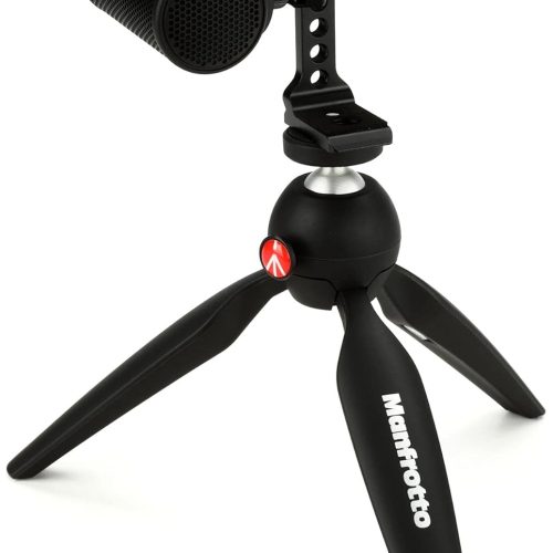 Sennheiser MKE 200 Mobile Kit|Directional On-Camera Condenser Auxiliary Microphone with Smartphone Clamp|Mini Tripod|Built-in Wind Protection|Ideal for Vlogging,Mobile Journalism & Content Creation